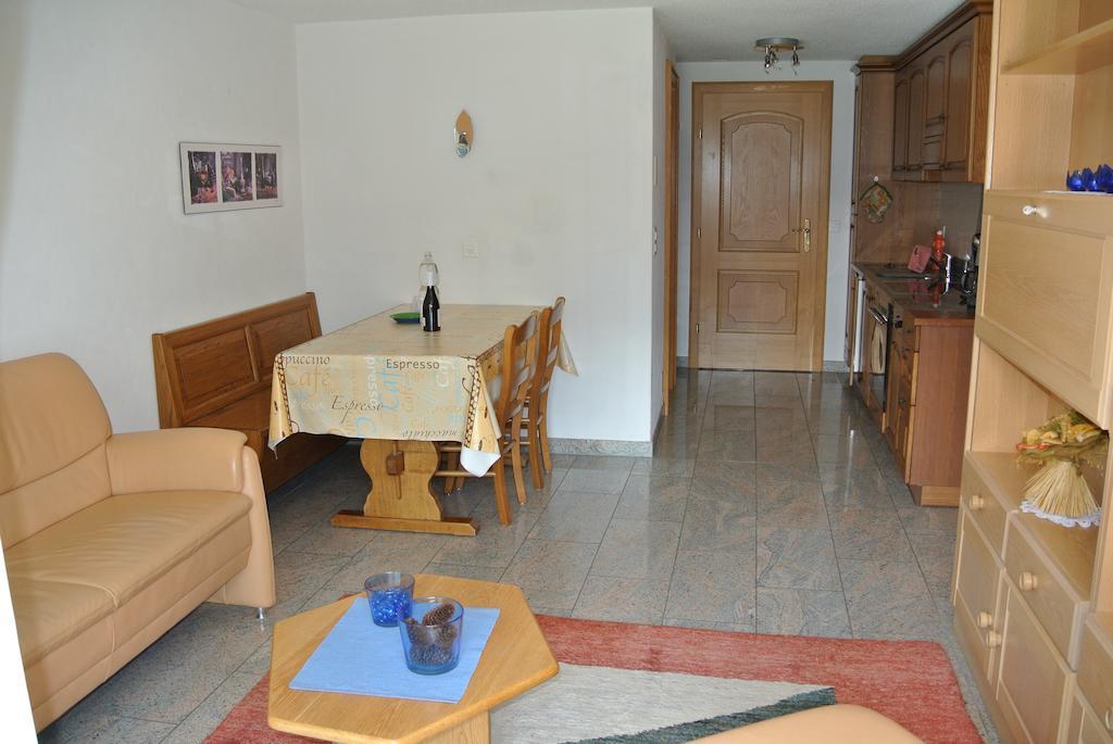 Apartment Aura Zermatt Exterior photo