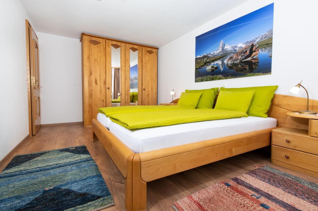 Apartment Aura Zermatt Exterior photo